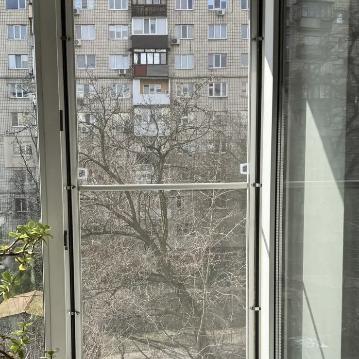 Сітка антикіша - Комар не попаде кішка не випаде.Сітка для вікна захисна для котів Сітка антикіша - Комар не попаде кішка не випаде.Сітка для вікна захисна для котів